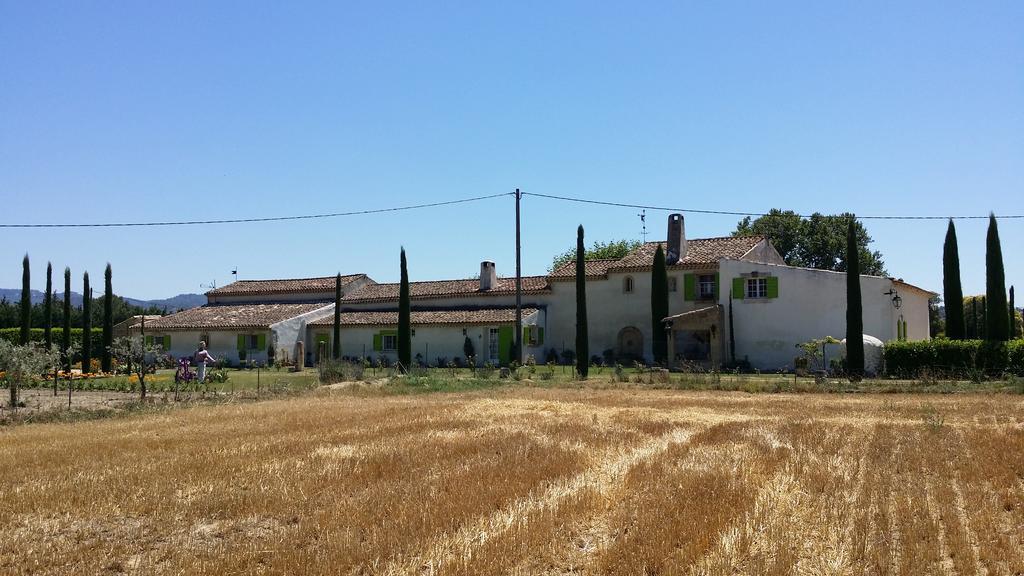 Villa Mas De L Ancienne Magnanerie Mallemort Exterior foto