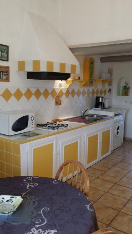 Villa Mas De L Ancienne Magnanerie Mallemort Zimmer foto